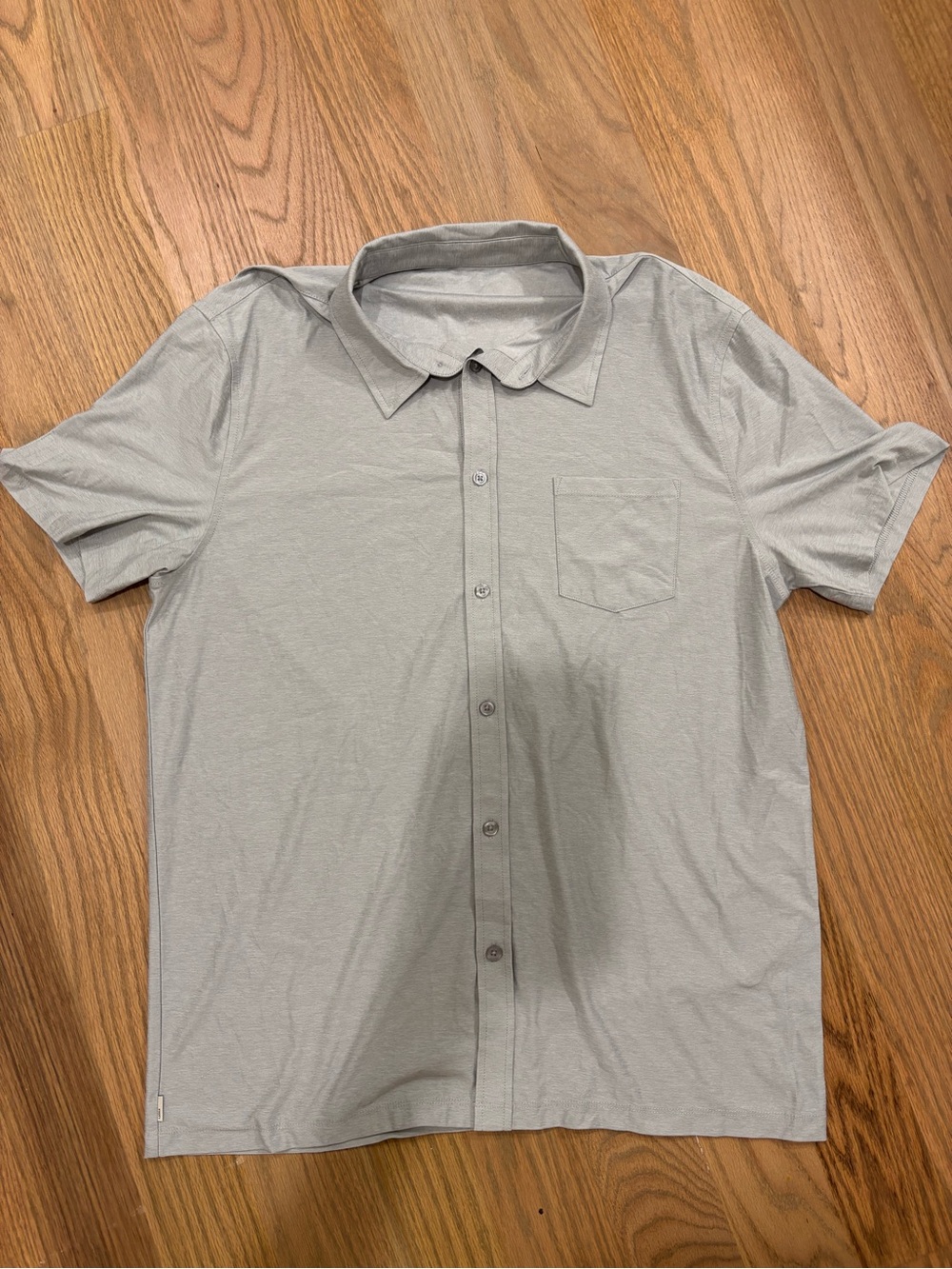 Vuori Men’s Strato Short Sleeve Button Down Shirt